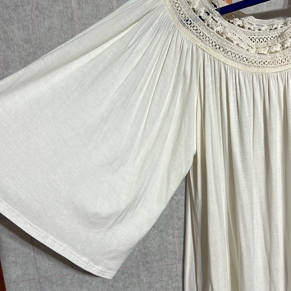 Off-white super soft top - Picture 5 of 6